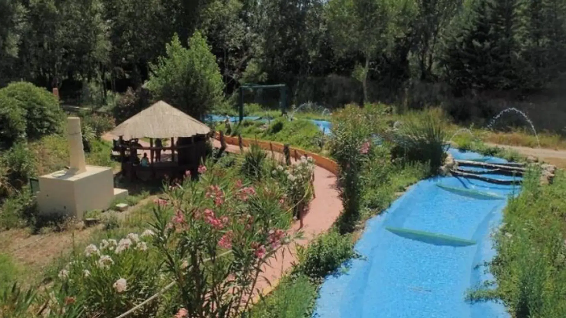 Parc de loisirs à Roquemaure, à propos, actualité du parc dans le Gard