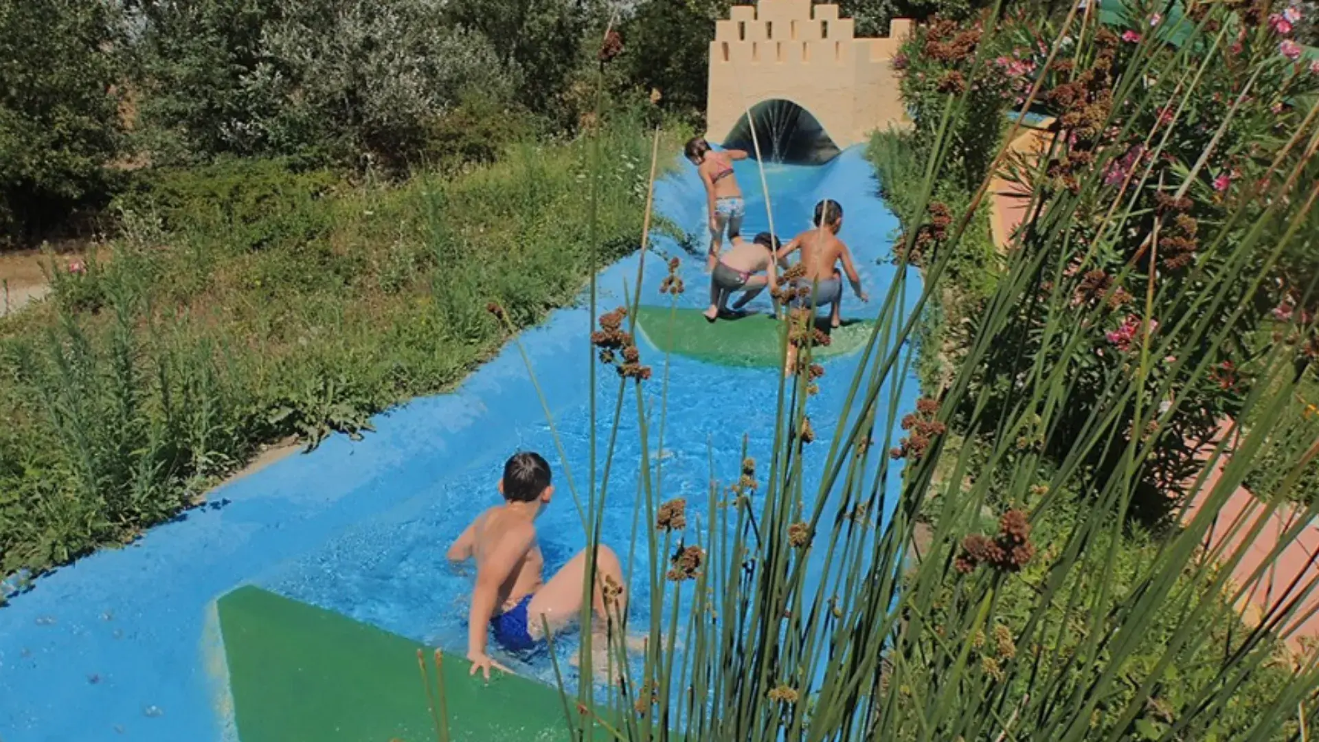 Les attractions Mexica Parc dans le Gard